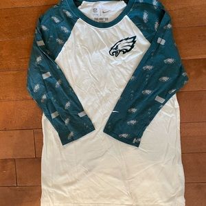 Philadelphia Eagles 3/4 lightweight logo shirt 🦅